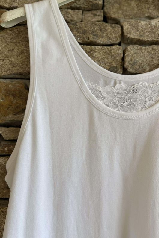 Seamless Smoothing Vest Pack White